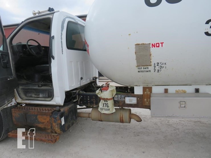 2007-chevrolet-kodiak-c8500-image-8