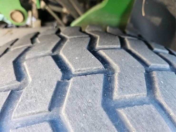 john-deere-1435-image-34