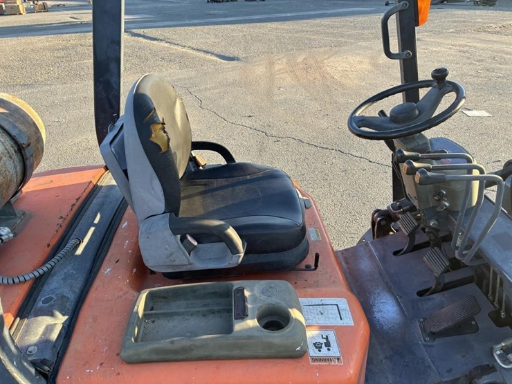 2015-doosan-g25g-image-15