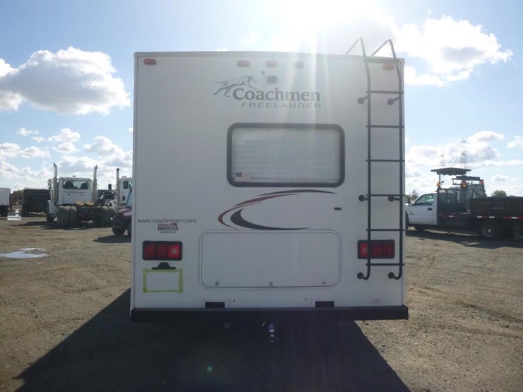 2014-ford-e450-image-17