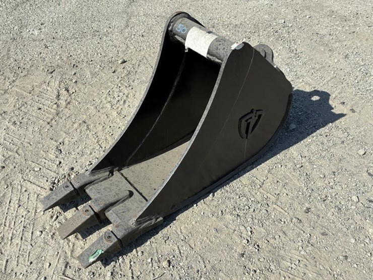 sany-excavator-bucket-w/-teeth-12"-image-1