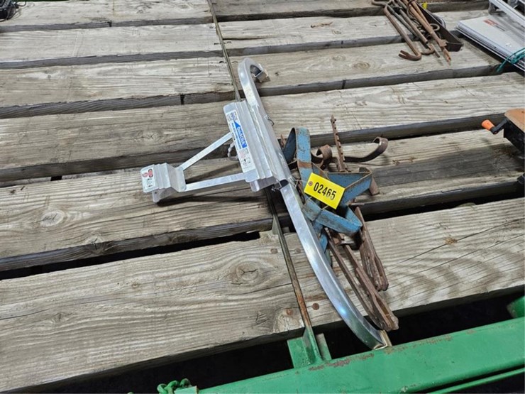 #2465-•-quick-click-ac78-ladder-stabalizer-&-ladder-jacks-image-1