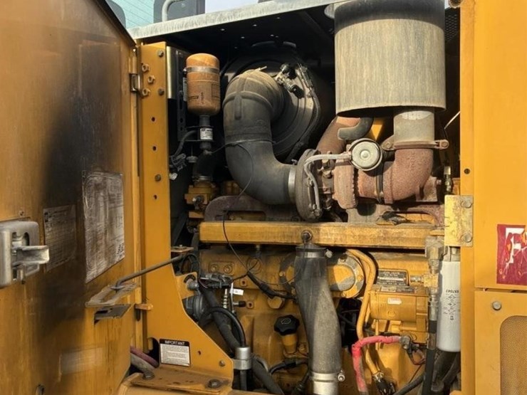 2008-deere-772d-image-19