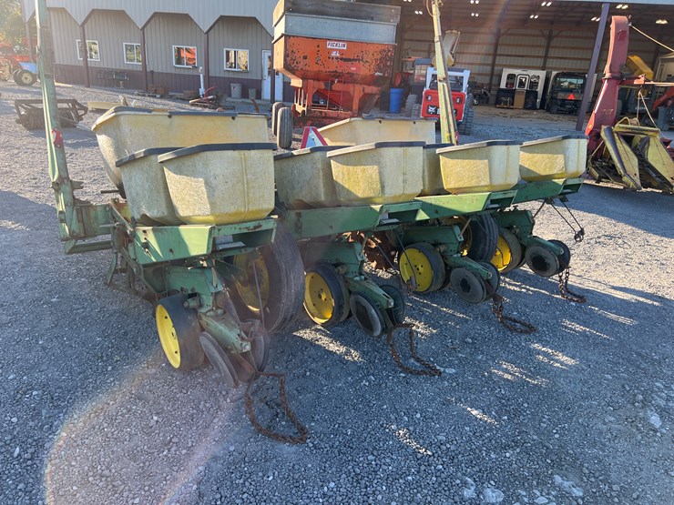 john-deere-7000-image-5