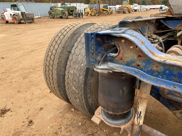 1993-mack-ch613-image-11