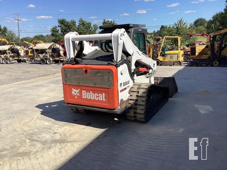 2011-bobcat-t770-image-4