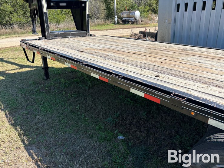 2015-travalong-t/a-gooseneck-flatbed-trailer-image-20