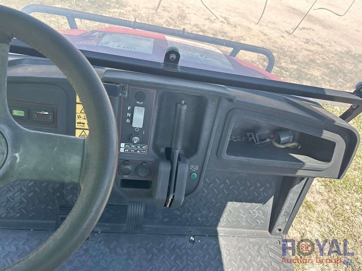 2018-toro-workman-gtx-electric-utility-cart-image-8