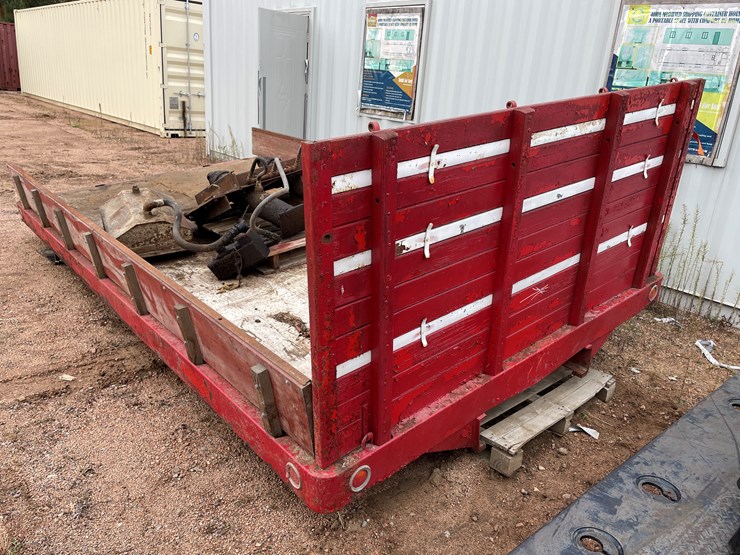 #3344-•-14'-steel-framed-wooden-dump-bed-image-2