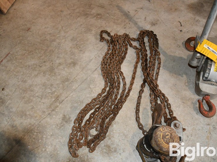 2-ton-chain-hoist-and-6000-lbs.-cable-hoist-image-13