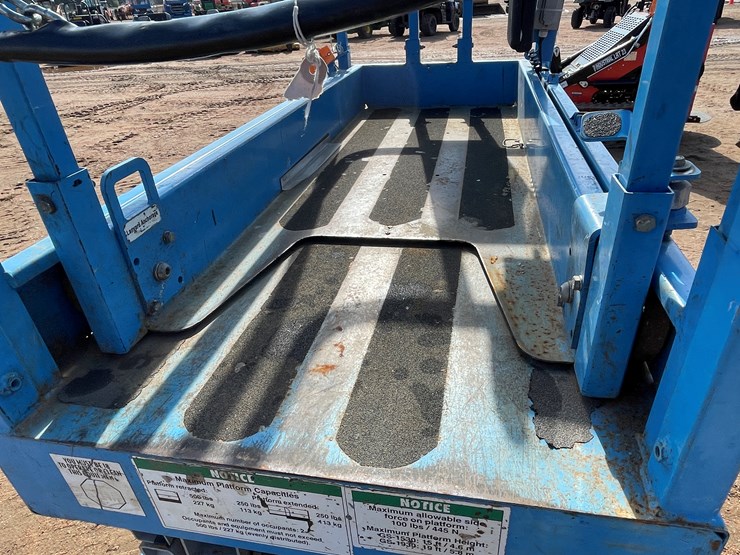 genie-gs1930-image-17