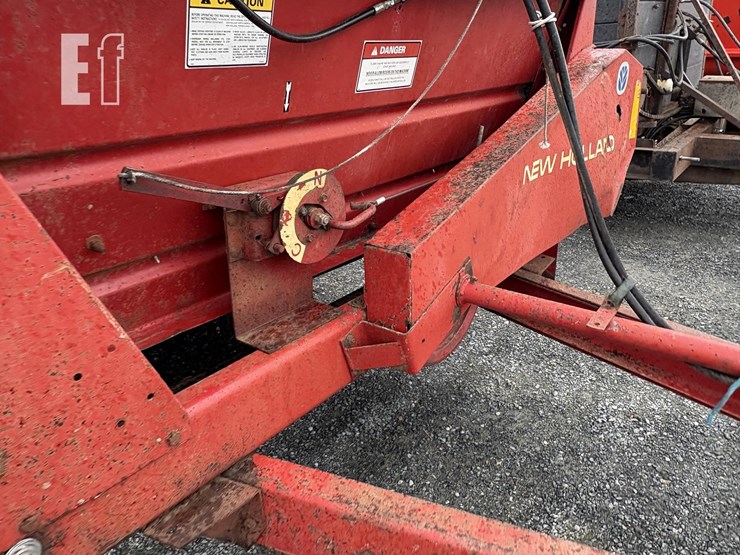 new-holland-195-image-5