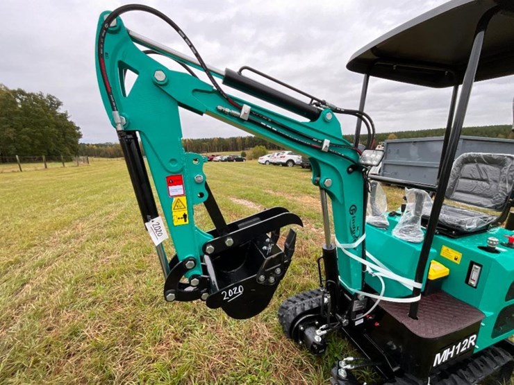 unused-cfg-mh12r-mini-excavator-(bkt,-2-ft-8-in.-image-2