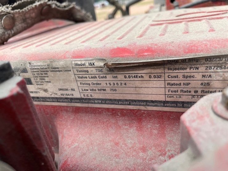 2011-peterbilt-365-image-78