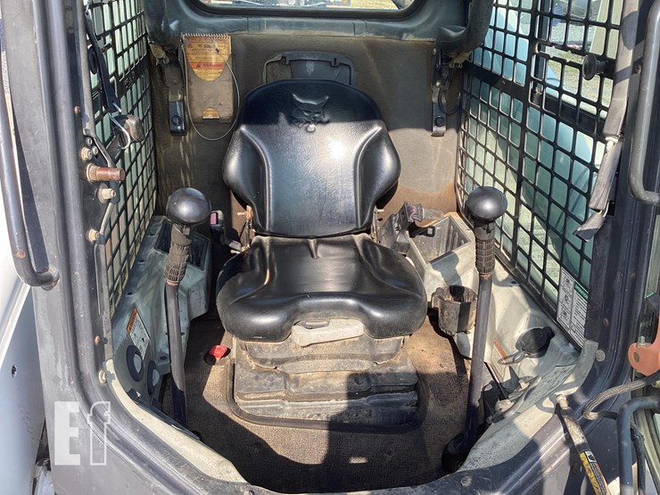 2014-bobcat-t650-image-14