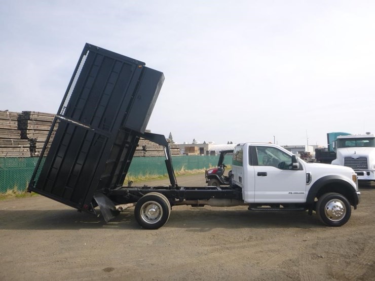 2018-ford-f550-image-7