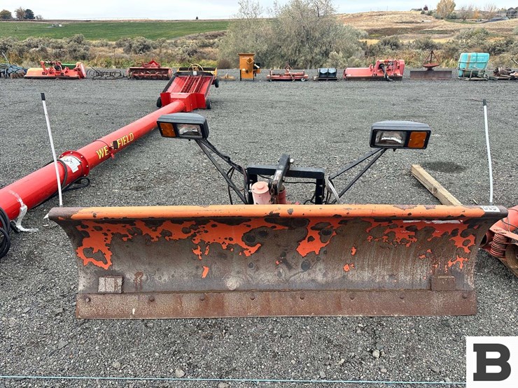 western-90”-snow-plow-image-2