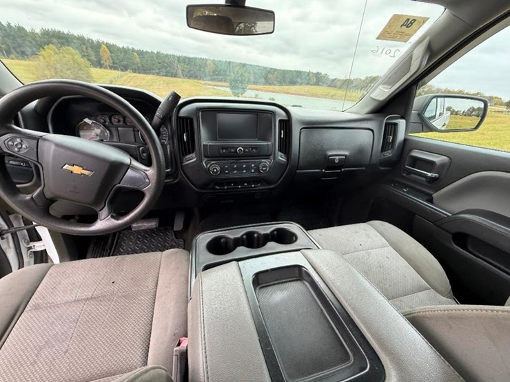 2016-chevrolet-silverado-1500-image-10