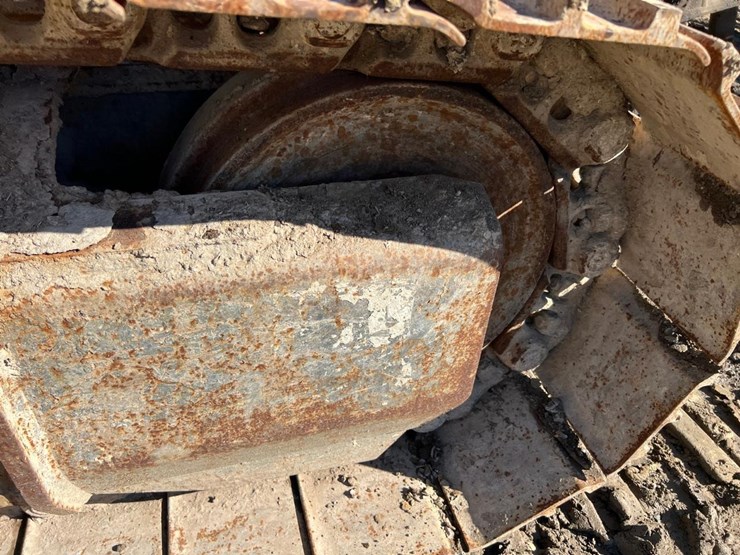 volvo-ec160-image-26