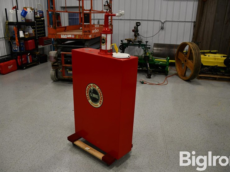 standard-oil-company-oil-tank-image-5