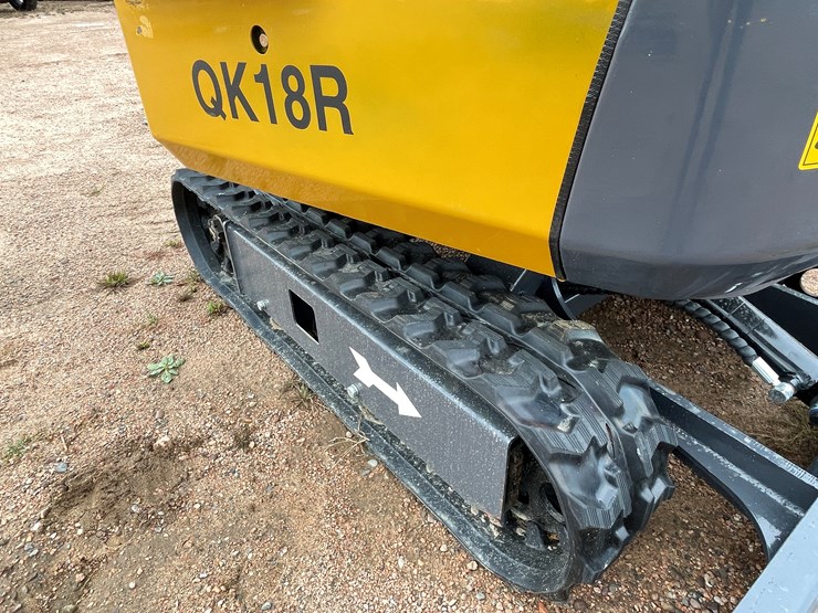 #1799-•-agt-qk18r-mini-excavator-image-22