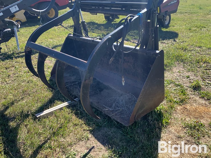 loader-bucket-&-grapple-image-1