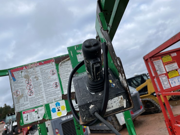 genie-gs1930-image-11