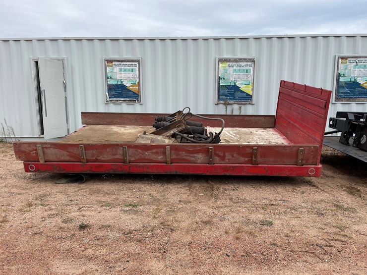 #3344-•-14'-steel-framed-wooden-dump-bed-image-14