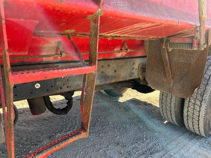 1996-international-4700-image-11