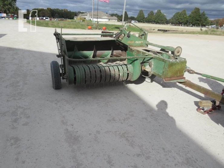 john-deere-14t-image-1