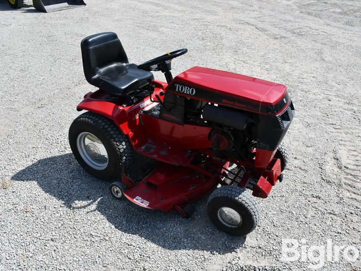 toro-wheel-horse-classic-riding-lawn-mower-image-3