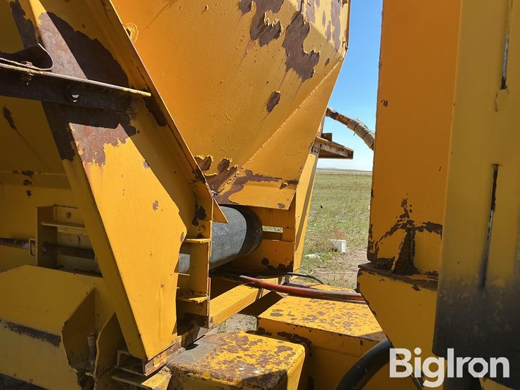 ag-chem-ag-gator-1004-image-14