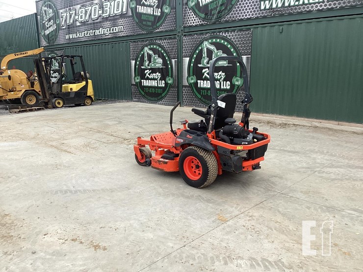 2019-kubota-z724x-image-2