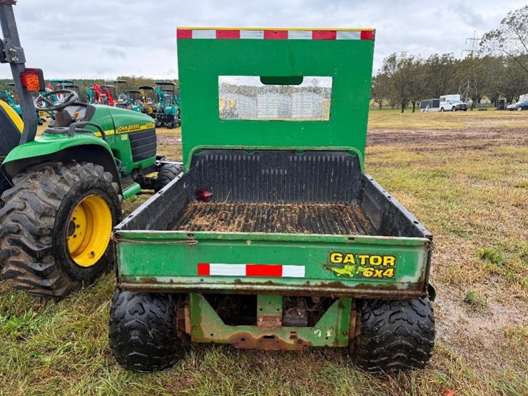 john-deere-gator-image-5