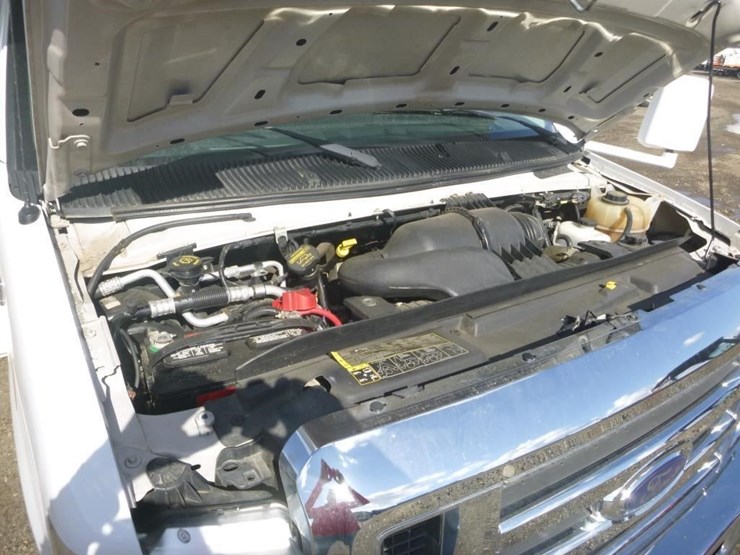 2014-ford-e450-image-48