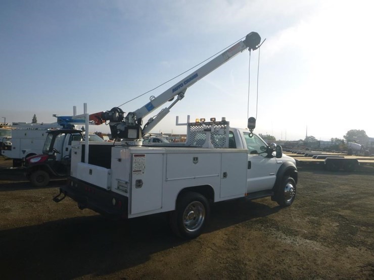 2006-ford-f450-image-12