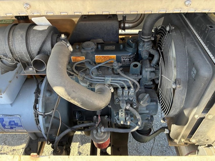 2008-allmand-night-light-pro-nl8-towable-light-tow-image-13