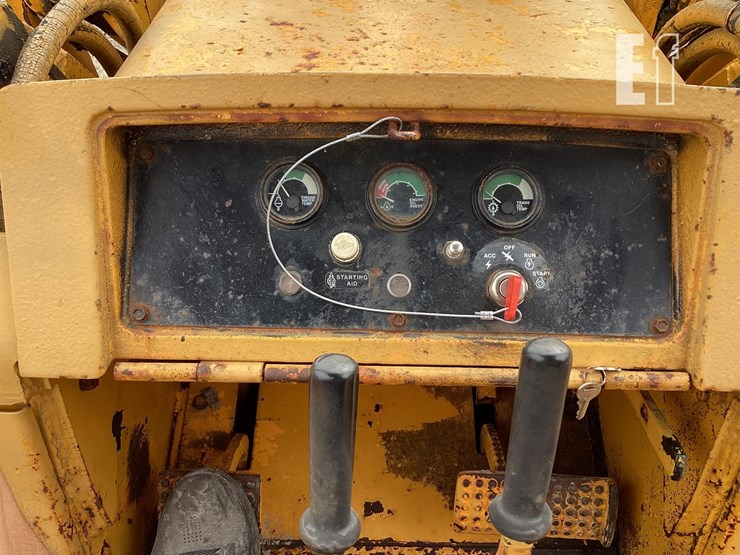 1987-deere-455e-image-18