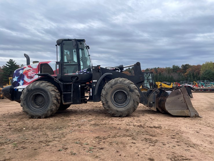 2011-case-821f-image-4