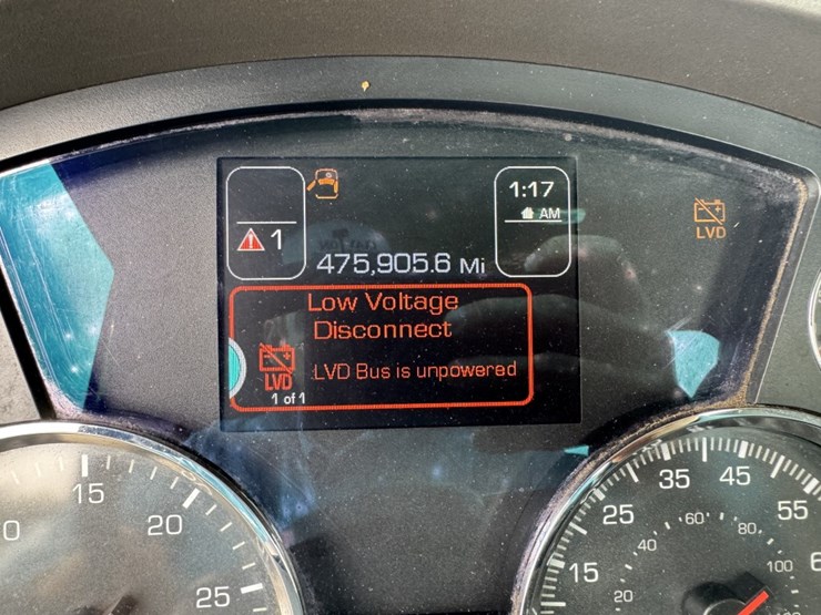 2017-kenworth-t880-image-9