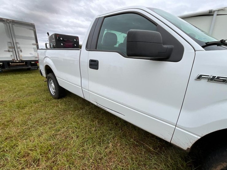 2014-ford-f150-xl-image-7