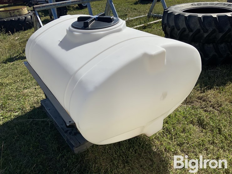 275-gal-water-tank-image-7