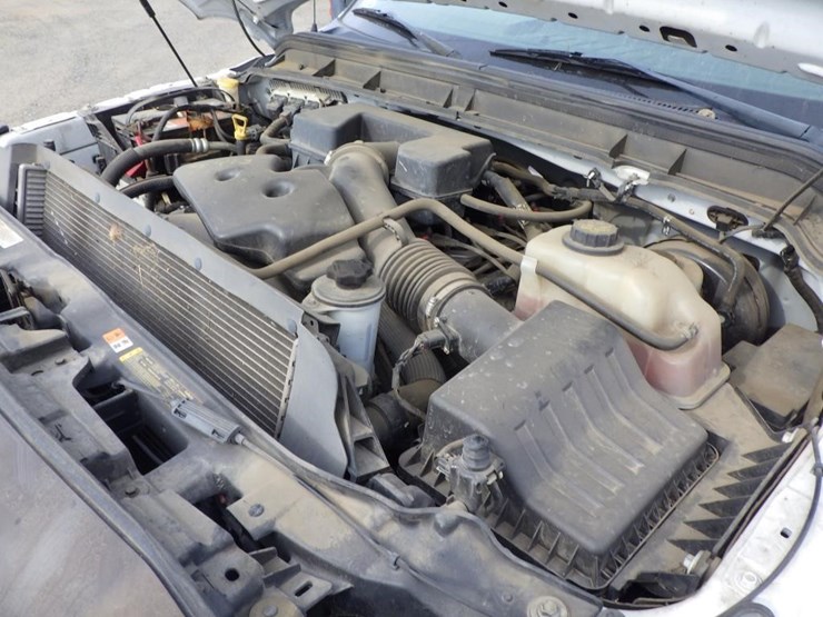 2011-ford-f250-image-9