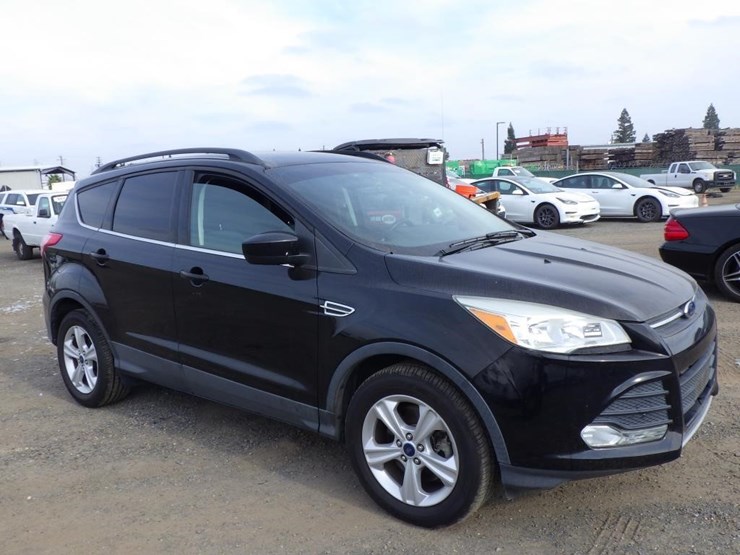2016-ford-escape-image-2