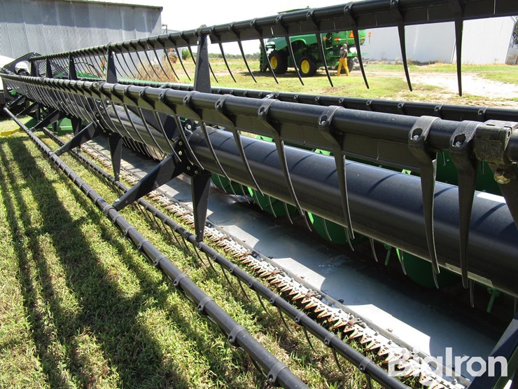 2018-john-deere-625f-image-17