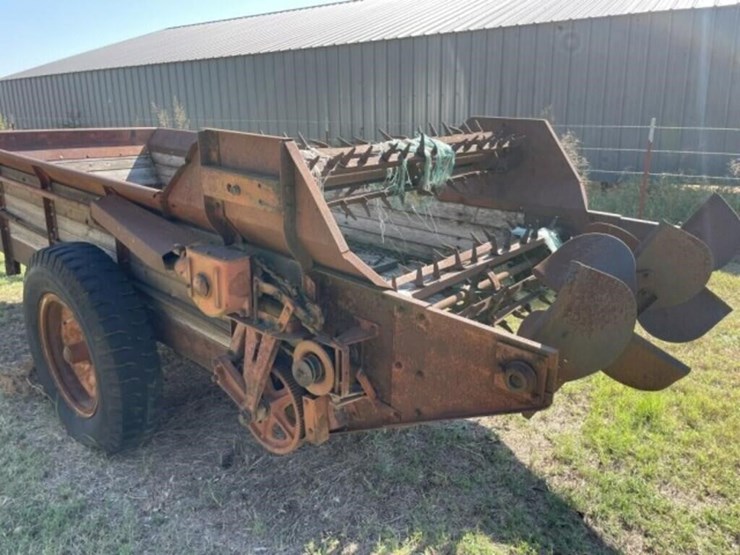 manure-spreader-image-10