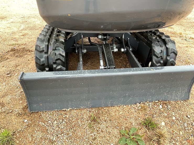 #1799-•-agt-qk18r-mini-excavator-image-23