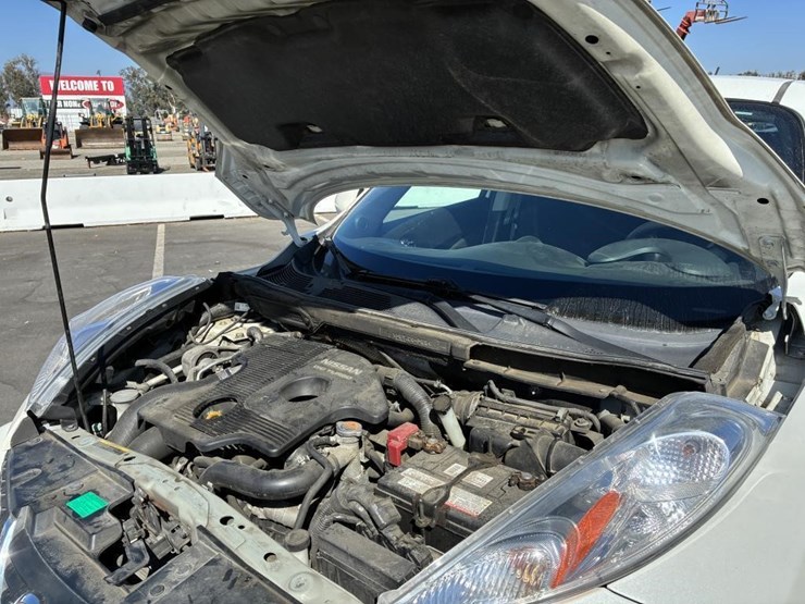 2013-nissan-juke-image-7