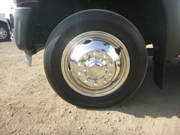 2012-ford-f550-image-15