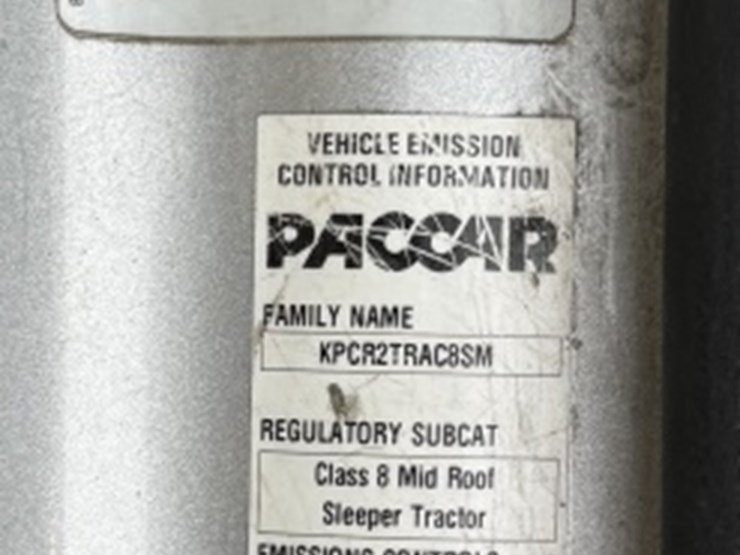 2018-kenworth-t680-image-14